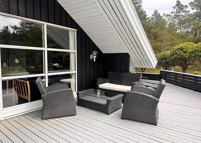 Bv422-blavand-hedetoftvej-2 بيت للعطل *